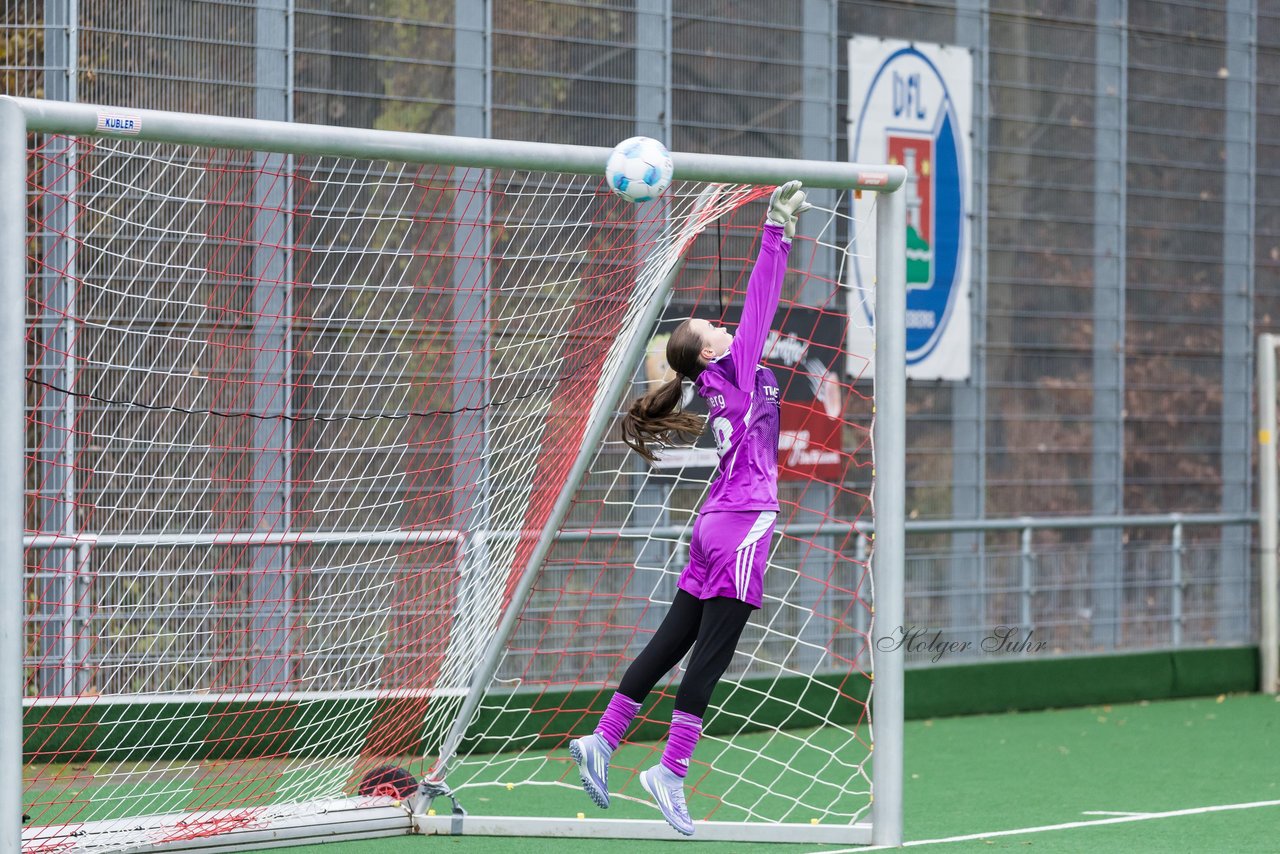 Bild 136 - wBJ VfL Pinneberg - Eimsbuettler TV2 : Ergebnis: 3:5